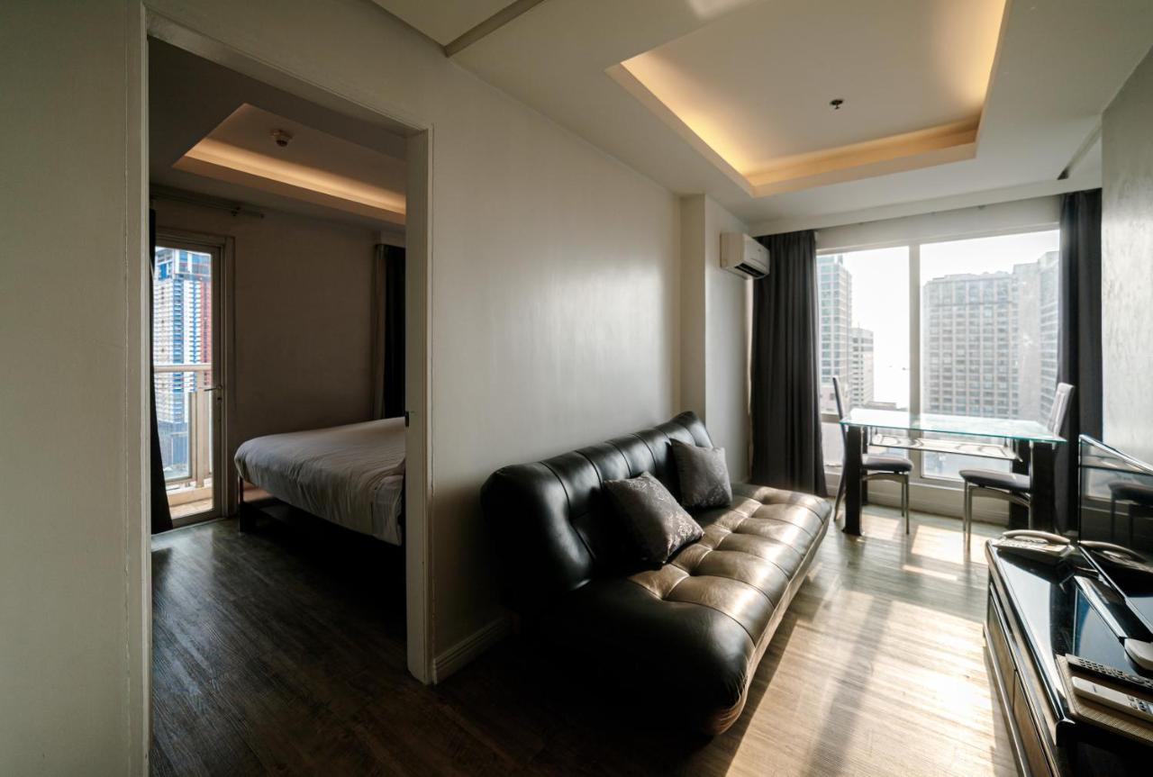 Regency Grand Aparthotel 3*