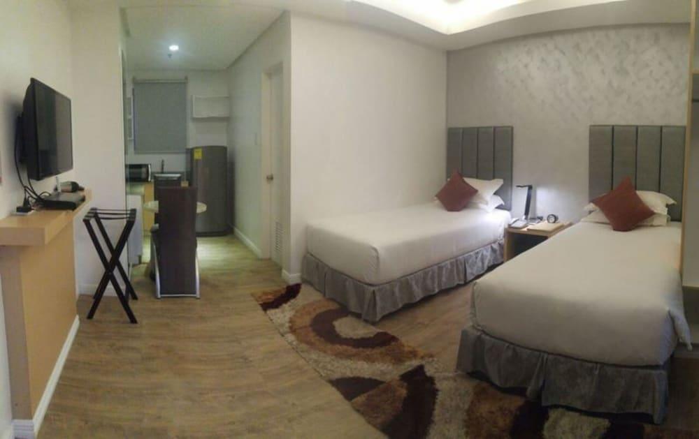 Aparthotel Regency Grand 3*